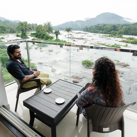 The Anchorage Athirapilly Resort Атхирапали Екстериор снимка