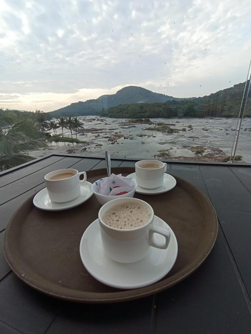 The Anchorage Athirapilly Resort Атхирапали Екстериор снимка